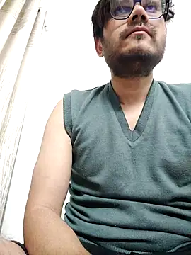 Snapshot of alex78265 chatting on 02-08-26, 01:20 alex78265 online show from 02-08-26, 01:20