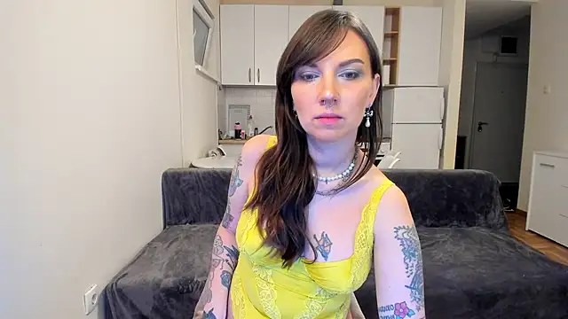 Snapshot of StacyTigerr chatting on 02-22-25, 01:00 StacyTigerr online show from 02-22-25, 01:00