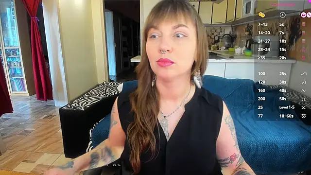 StacyTigerr online show from 05-05-26, 11:57