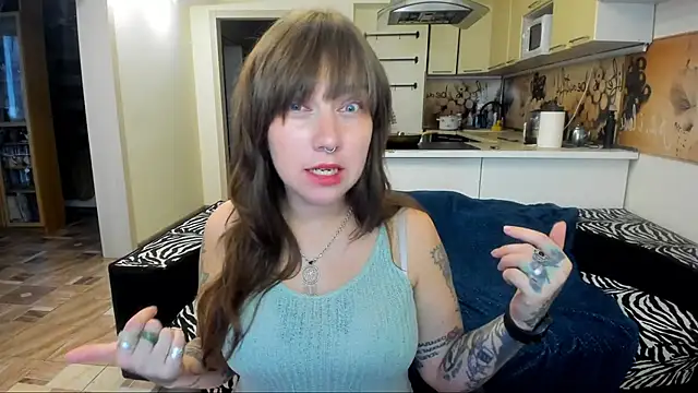 Snapshot of StacyTigerr chatting on 09-24-25, 02:34 StacyTigerr online show from 09-24-25, 02:34