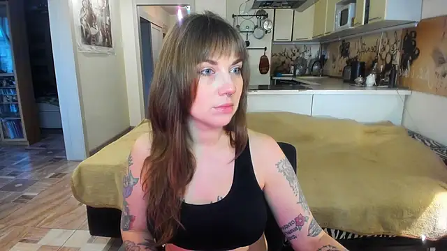 Snapshot of StacyTigerr chatting on 02-27-26, 01:00 StacyTigerr online show from 02-27-26, 01:00