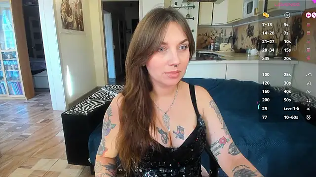 Snapshot of StacyTigerr chatting on 02-18-26, 12:01 StacyTigerr online show from 02-18-26, 12:01