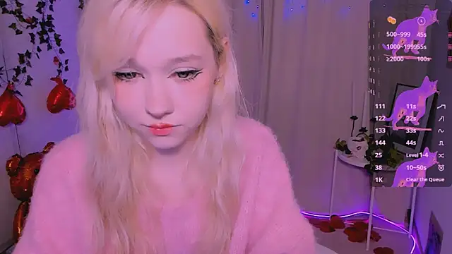 Snapshot of IrmaBell chatting on 02-13-25, 05:37 IrmaBell online show from 02-13-25, 05:37