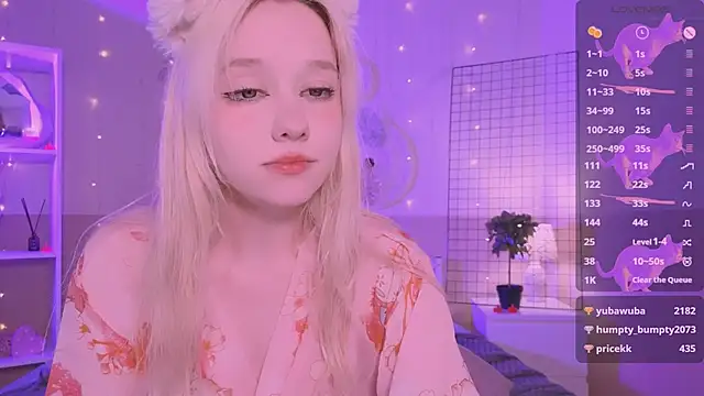 Snapshot of IrmaBell chatting on 02-12-25, 03:27 IrmaBell online show from 02-12-25, 03:27
