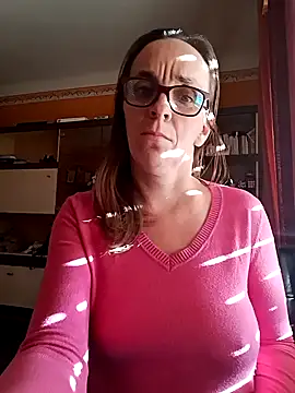 Dettybitch40 online show from 10-18-25, 01:57