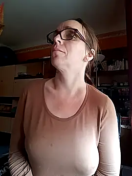 Dettybitch40 online show from 10-12-25, 10:49