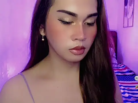 Snapshot of AlodiaOfCums chatting on 09-25-25, 03:23 AlodiaOfCums online show from 09-25-25, 03:23