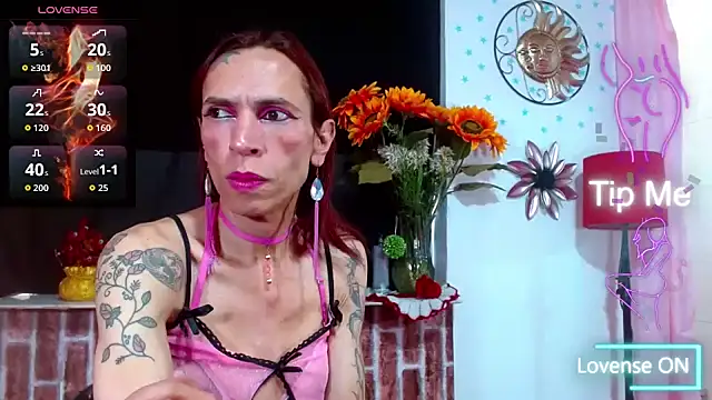 Snapshot of VanessaWolf chatting on 07-17-26, 02:36 VanessaWolf online show from 07-17-26, 02:36