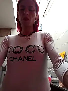 Snapshot of VanessaWolf chatting on 06-21-26, 03:07 VanessaWolf online show from 06-21-26, 03:07