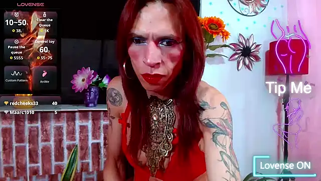 Snapshot of VanessaWolf chatting on 07-18-26, 02:47 VanessaWolf online show from 07-18-26, 02:47