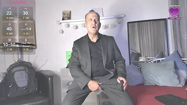 Snapshot of openminddaddy chatting on 01-17-26, 09:51 openminddaddy online show from 01-17-26, 09:51