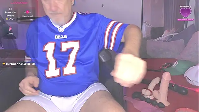 Snapshot of openminddaddy chatting on 02-15-26, 07:51 openminddaddy online show from 02-15-26, 07:51