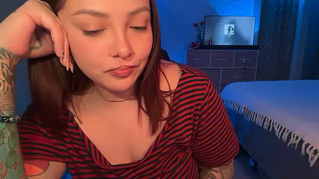 nativepumpkin95 online show from 05-06-26, 12:47