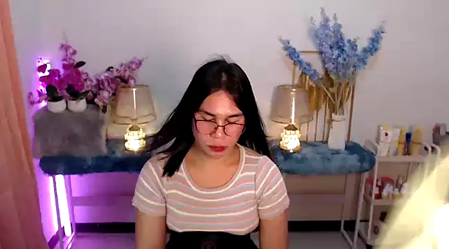 Snapshot of Asian_flabby chatting on 01-20-25, 08:07 Asian flabby online show from 01-20-25, 08:07