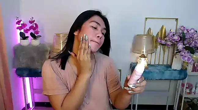 Snapshot of Asian_flabby chatting on 01-16-25, 09:19 Asian flabby online show from 01-16-25, 09:19