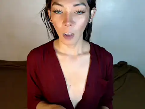 Snapshot of perly_169 chatting on 01-05-25, 06:13 perly 169 online show from 01-05-25, 06:13