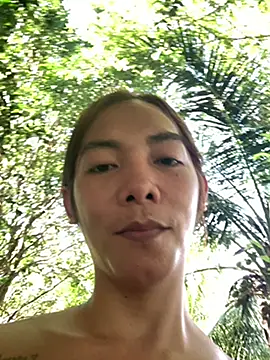 Snapshot of perly_169 chatting on 04-05-26, 08:32 perly 169 online show from 04-05-26, 08:32