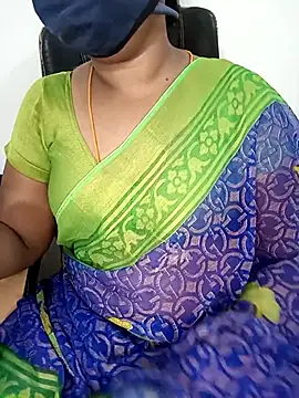 Snapshot of Tamil-hotwife chatting on 03-18-25, 07:44 Tamil-hotwife online show from 03-18-25, 07:44