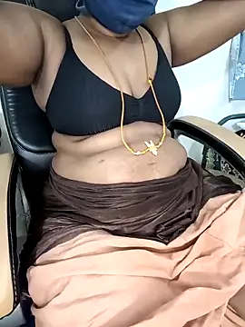 Snapshot of Tamil-hotwife chatting on 03-19-25, 04:25 Tamil-hotwife online show from 03-19-25, 04:25