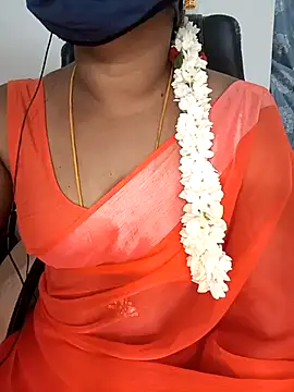 Snapshot of Tamil-hotwife chatting on 10-15-25, 04:48 Tamil-hotwife online show from 10-15-25, 04:48