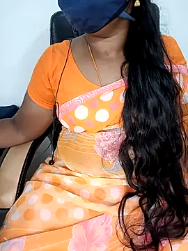 Snapshot of Tamil-hotwife chatting on 03-18-25, 05:02 Tamil-hotwife online show from 03-18-25, 05:02