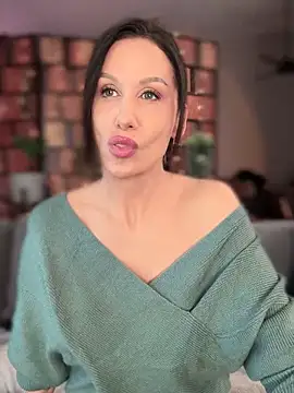 Fiona Kent  online show from 01-26-25, 06:27