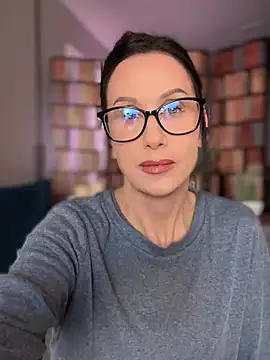 Fiona Kent  online show from 02-16-25, 01:58