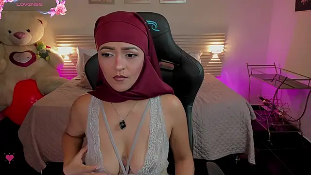 Snapshot of New_Arab_Kingdom chatting on 09-14-25, 04:51 New Arab Kingdom online show from 09-14-25, 04:51