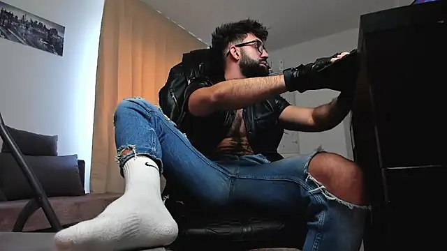 liamaesthetic online show from 02-14-26, 07:41