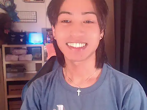 Lemonadexxx online show from 05-17-26, 03:45