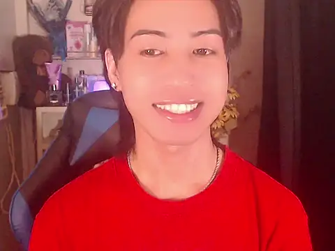 Snapshot of Lemonadexxx chatting on 04-16-26, 12:50 Lemonadexxx online show from 04-16-26, 12:50