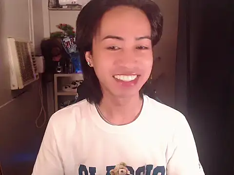 Snapshot of Lemonadexxx chatting on 03-15-26, 08:38 Lemonadexxx online show from 03-15-26, 08:38