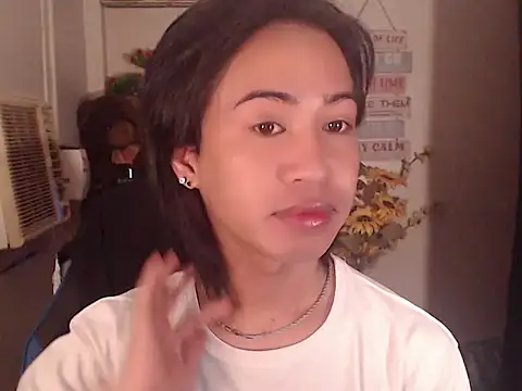 Snapshot of Lemonadexxx chatting on 03-18-26, 12:51 Lemonadexxx online show from 03-18-26, 12:51