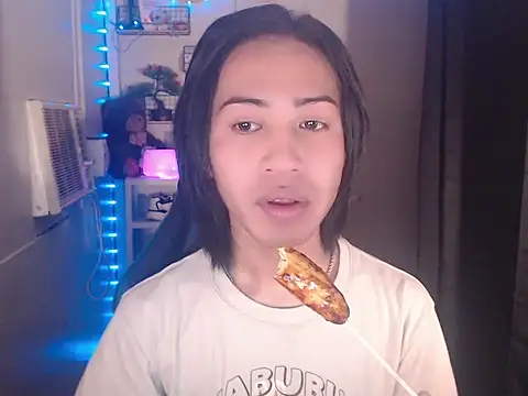 Snapshot of Lemonadexxx chatting on 02-13-26, 08:58 Lemonadexxx online show from 02-13-26, 08:58