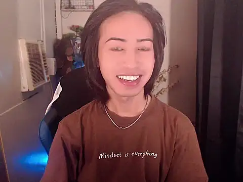 Snapshot of Lemonadexxx chatting on 02-28-26, 04:56 Lemonadexxx online show from 02-28-26, 04:56