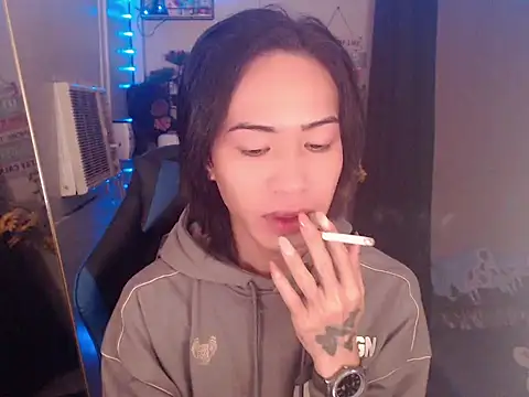 Snapshot of Lemonadexxx chatting on 02-20-26, 05:37 Lemonadexxx online show from 02-20-26, 05:37