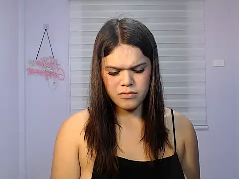 Snapshot of Miss_Ivanawolf chatting on 09-12-25, 12:38 Miss Ivanawolf online show from 09-12-25, 12:38