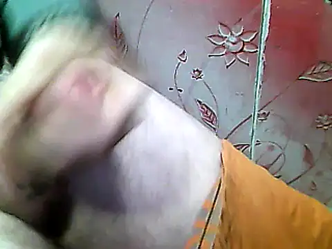 Snapshot of two_colour_cock chatting on 01-15-25, 10:02 two colour cock online show from 01-15-25, 10:02