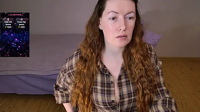 Kira land online show from 11-28-25, 05:35