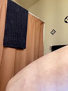 Snapshot of bootiebby chatting on 02-17-26, 05:10 bootiebby online show from 02-17-26, 05:10