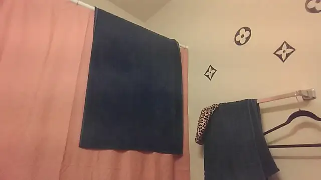 bootiebby online show from 12-22-25, 11:32