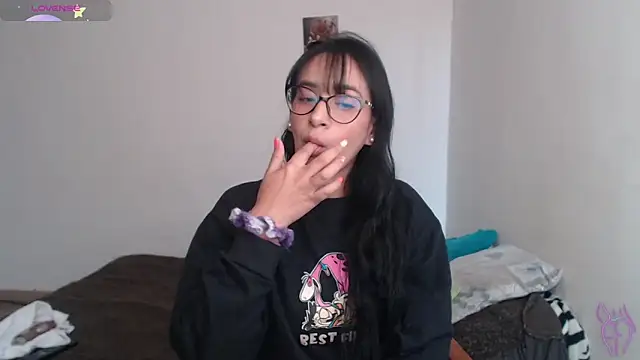 party2col online show from 04-06-26, 02:18