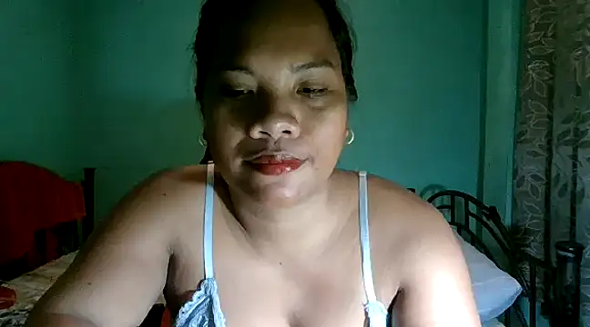 Snapshot of lexilicious_69 chatting on 02-12-25, 04:12 lexilicious 69 online show from 02-12-25, 04:12