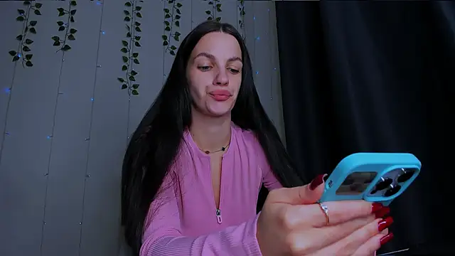 KarlaSim online show from 11-04-25, 10:24