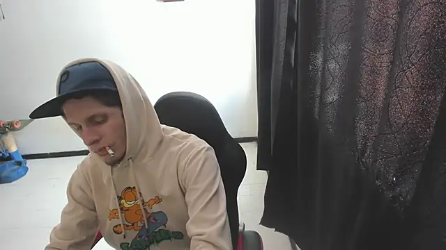 Jeff Waltonxh online show from 12-14-25, 04:34