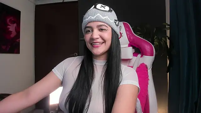 Emilyjhonson 01 online show from 07-15-26, 01:51