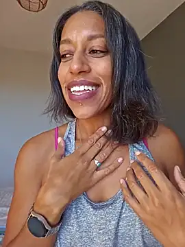 Goldenlace online show from 11-04-25, 02:10