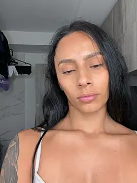 Snapshot of karlyn_angels chatting on 06-30-26, 07:36 karlyn angels online show from 06-30-26, 07:36
