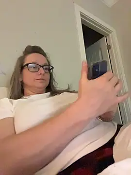 Vivian MayXxX online show from 05-18-26, 07:35