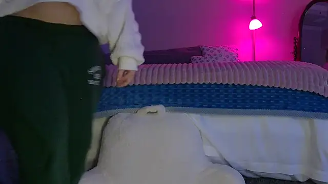 Vivian MayXxX online show from 01-25-25, 09:46